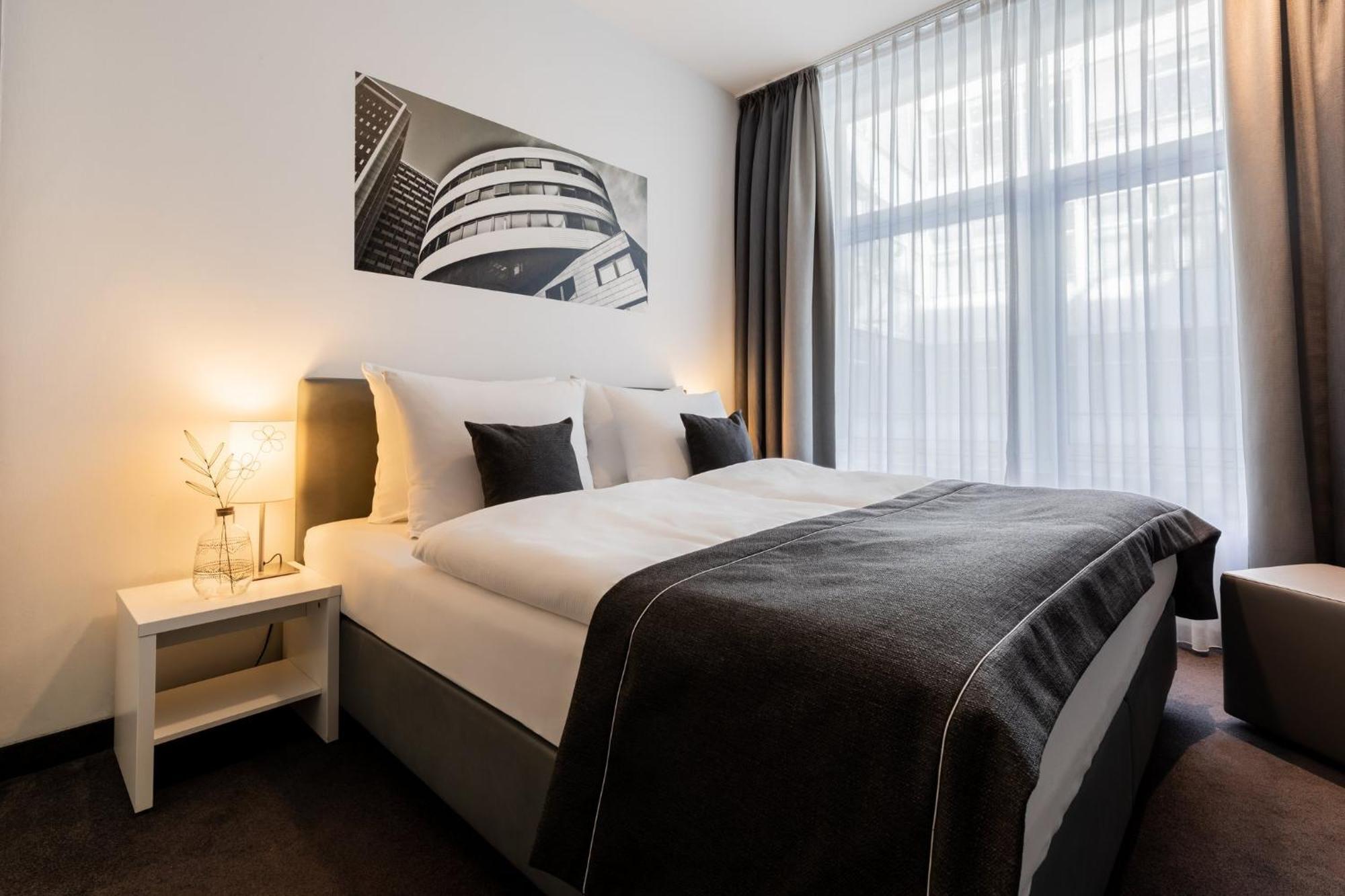 Hotel Garner - Gendarmenmarkt By Ihg Berlino